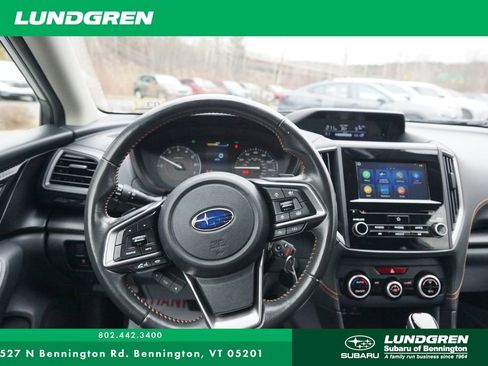 Used 2021 Subaru Crosstrek 2.0i Premium image 6