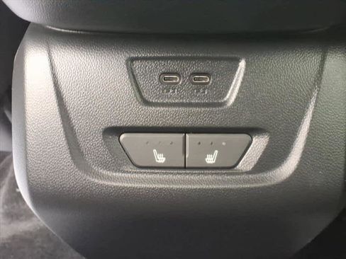 Used 2024 Chevrolet Blazer EV RS image 8