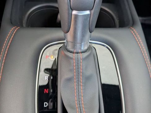 Used 2025 Honda HR-V Sport image 17