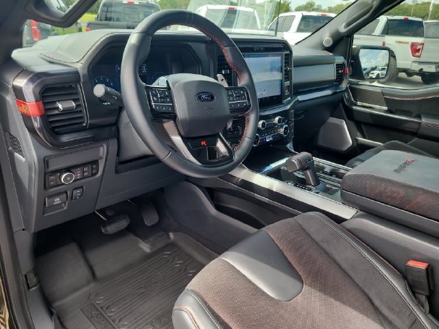 Used 2025 Ford F150 Raptor w/ Equipment Group 803A Raptor R AWD/4WD image 18