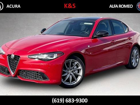 Used 2024 Alfa Romeo Giulia Ti AWD/4WD image 1