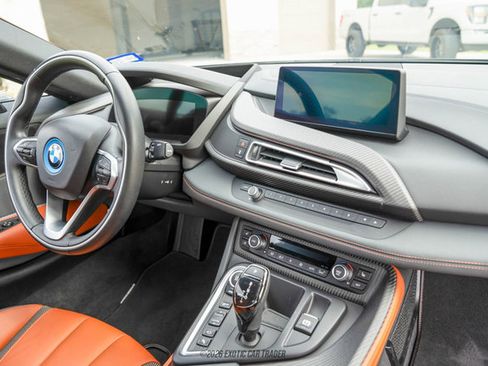 Used 2019 BMW i8 Coupe image 91