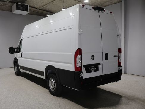 Used 2023 RAM ProMaster 3500 w/ Safety Group FWD image 5