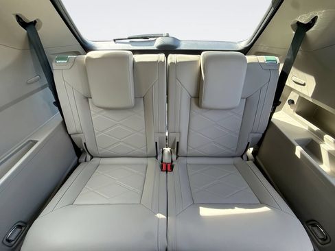 New 2026 Volkswagen Atlas SE AWD/4WD image 25