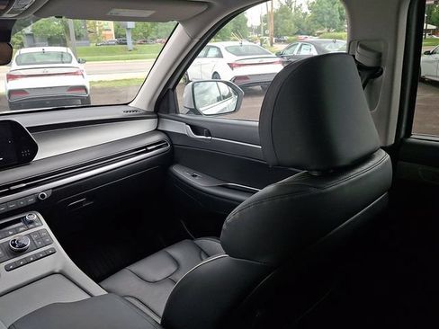 Used 2024 Hyundai Palisade SEL AWD/4WD image 16
