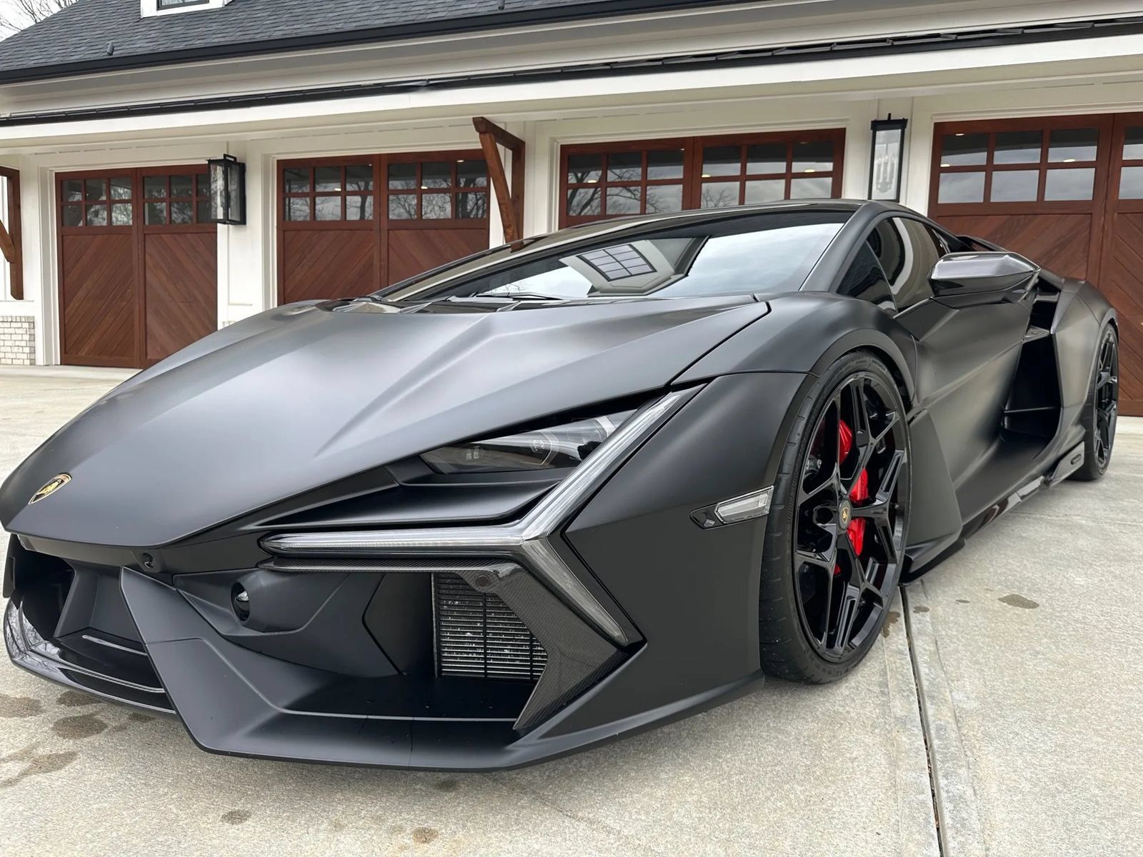 Used 2024 Lamborghini Revuelto AWD/4WD image 33