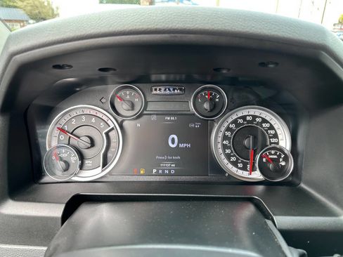 Used 2018 RAM 3500 Big Horn AWD/4WD image 42