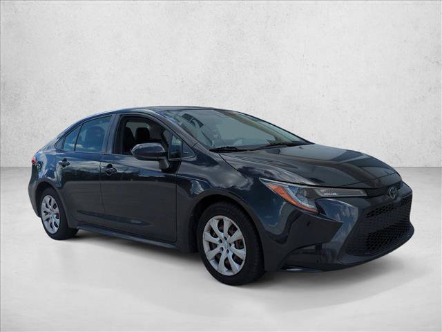 Used 2021 Toyota Corolla LE FWD image 3