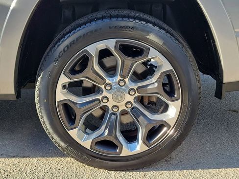 Used 2022 RAM 1500 Limited image 6