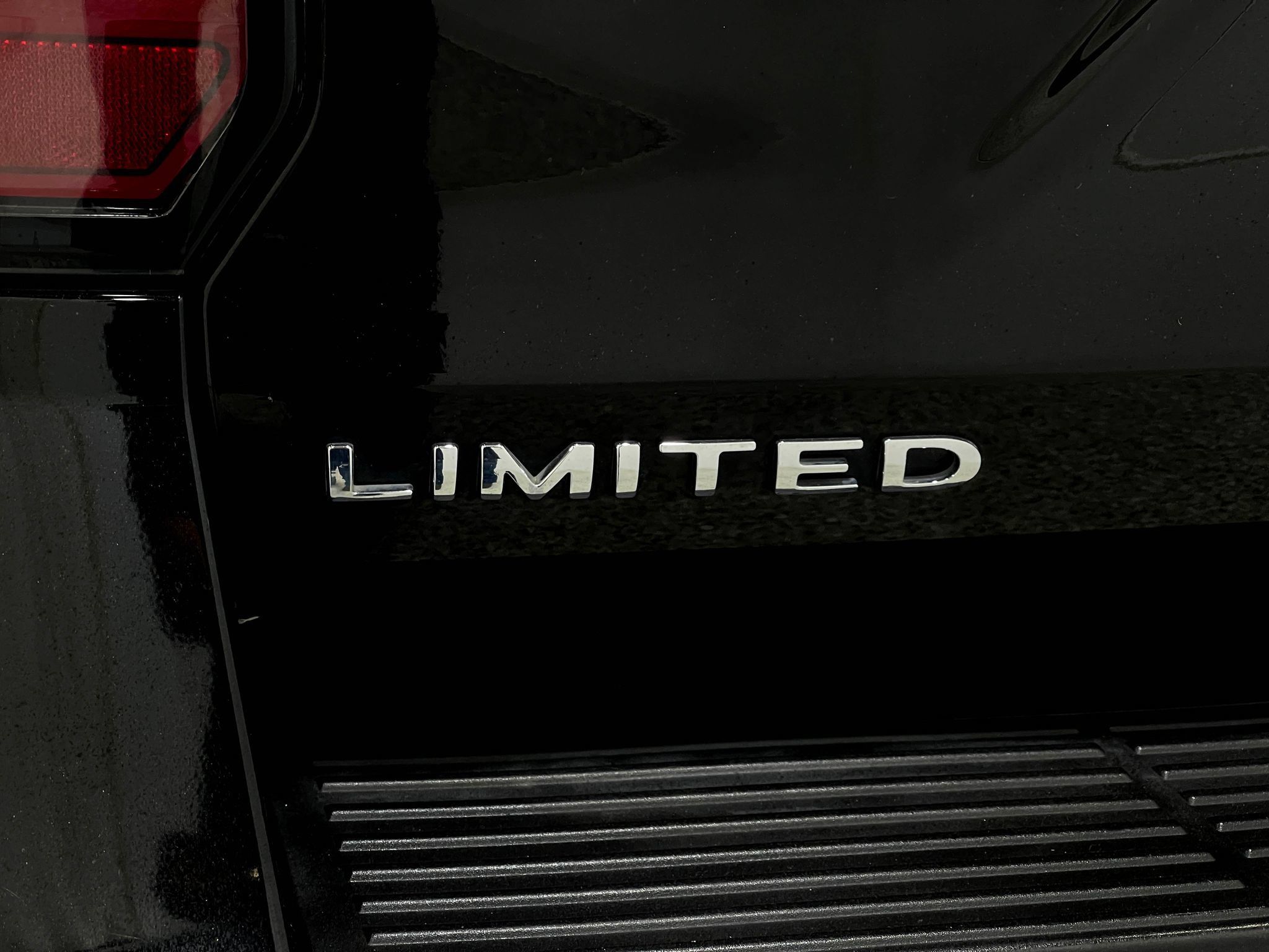 Used 2021 Ford Expedition Limited AWD/4WD image 42