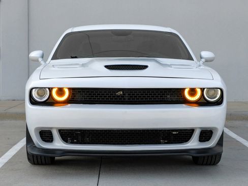 Used 2016 Dodge Challenger SXT Plus image 16