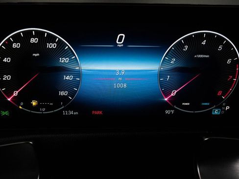 Used 2026 Mercedes-Benz GLB 250 image 26