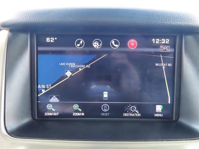 Used 2015 GMC Yukon Denali w/ Open Road Package AWD/4WD image 24