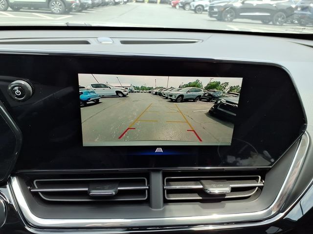 New 2026 Chevrolet Trax ACTIV w/ Sunroof Package FWD image 14