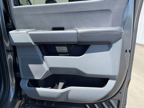 New 2026 Ford F250 4x4 Crew Cab Super Duty image 32