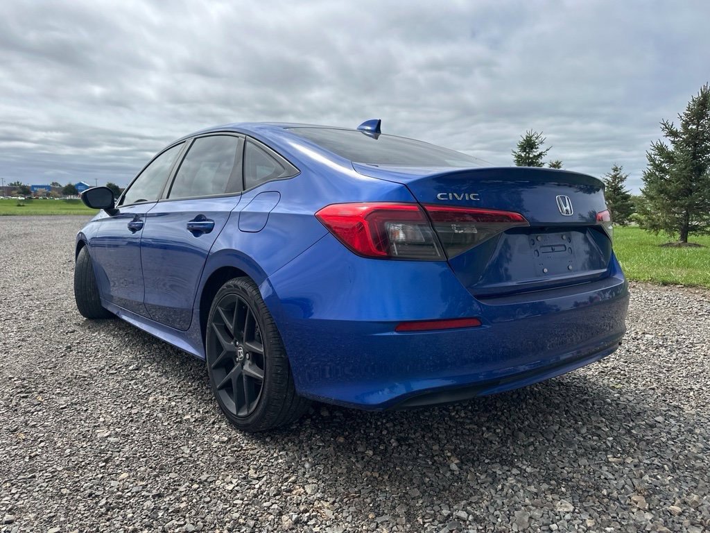 Used 2023 Honda Civic Sport image 8