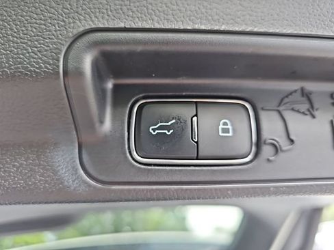 Certified 2023 Ford Explorer XLT w/ Equipment Group 202A AWD/4WD image 16