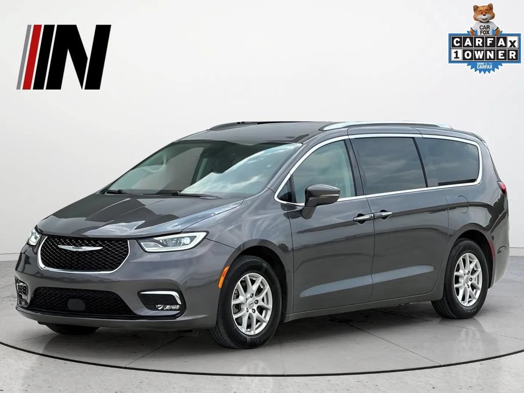 Used 2021 Chrysler Pacifica Touring-L FWD image 1