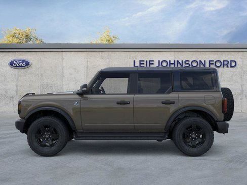 Certified 2025 Ford Bronco Outer Banks AWD/4WD image 3