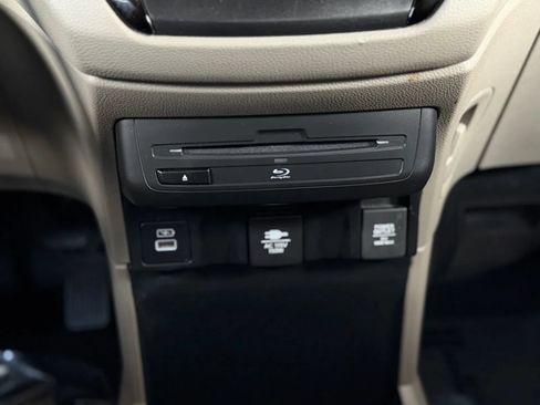 Used 2024 Honda Odyssey Touring image 36