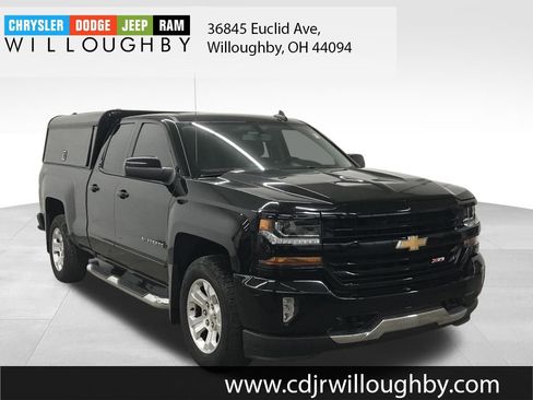 Used 2018 Chevrolet Silverado 1500 LT w/ All Star Edition image 3