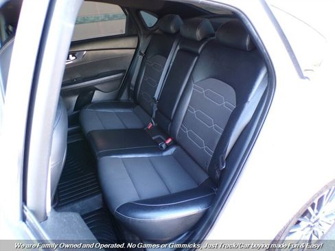 Used 2022 Kia Forte GT-Line w/ GT-Line Premium Package FWD image 19