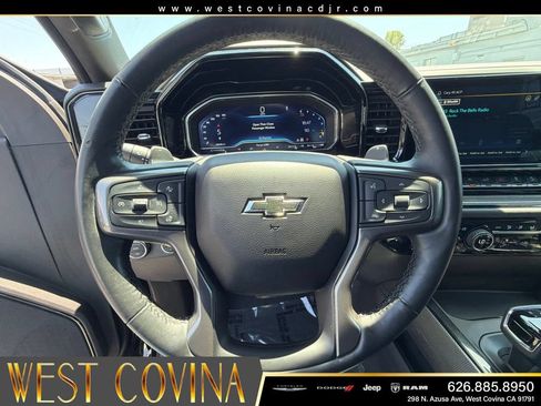 Used 2023 Chevrolet Silverado 1500 ZR2 w/ Technology Package AWD/4WD image 27
