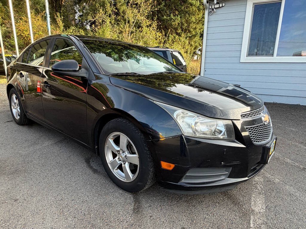 Used 2012 Chevrolet Cruze LT FWD image 11