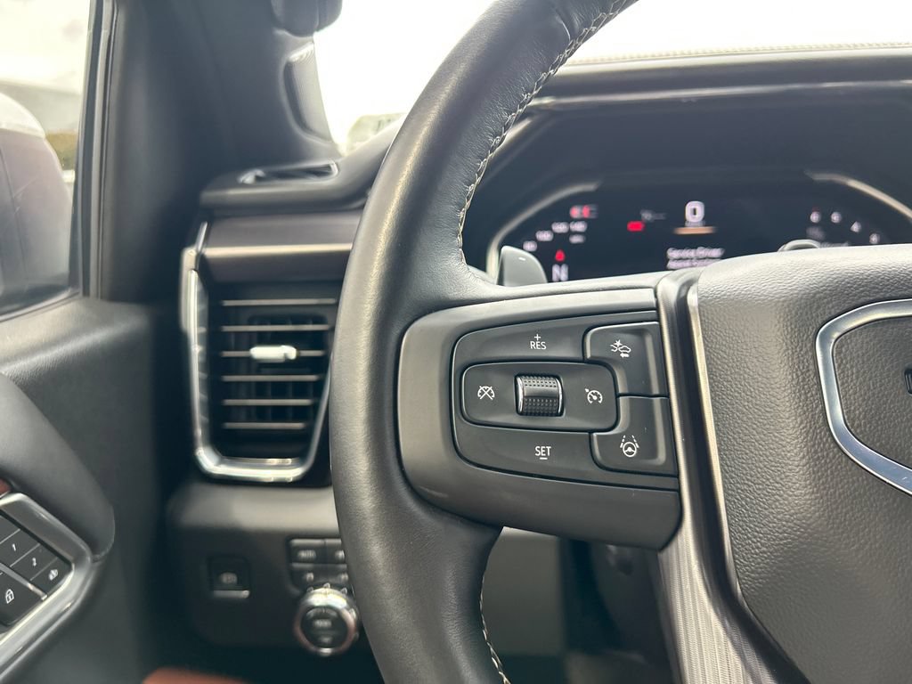 Used 2025 GMC Sierra 1500 Denali Ultimate AWD/4WD image 21