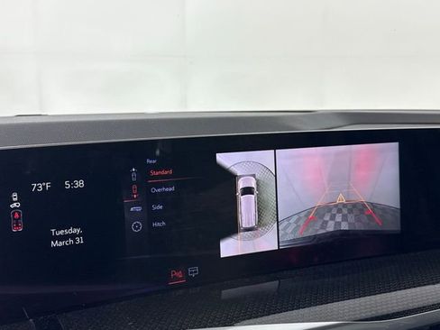 Used 2025 Cadillac Escalade V image 18