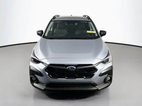 Used 2024 Subaru Crosstrek 2.0i Premium AWD/4WD image 2