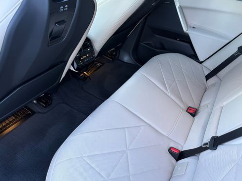 Certified 2023 BMW iX xDrive50 w/ Ultimate Package 2 image 15