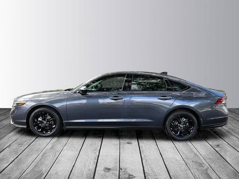 Certified 2025 Honda Accord SE image 2