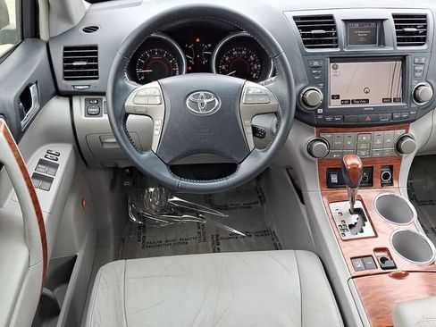 Used 2008 Toyota Highlander Limited AWD/4WD image 13