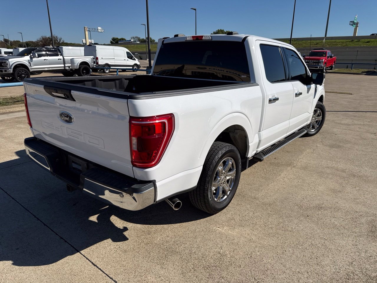 Used 2022 Ford F150 XLT w/ Equipment Group 301A Mid RWD image 10