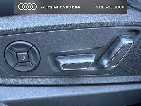 Used 2024 Audi Q8 e-tron Prestige w/ Prestige Package AWD/4WD image 11