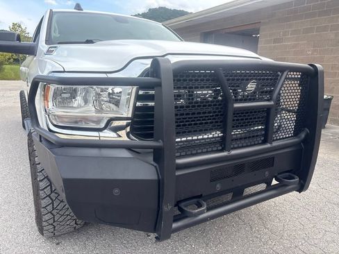 Used 2020 RAM 3500 Big Horn AWD/4WD image 6
