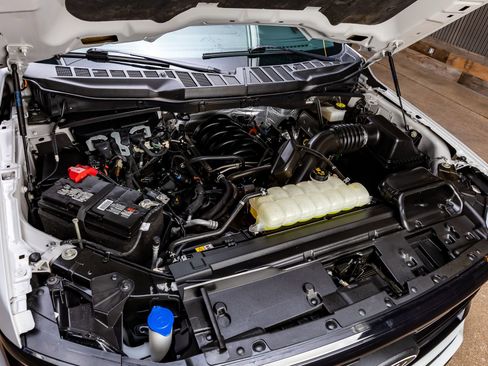 Used 2024 Ford F150 XLT w/ XLT Black Appearance Package AWD/4WD image 41