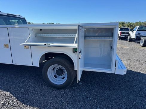 New 2025 Ford F450 XL image 24