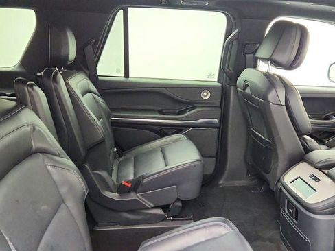 Used 2025 Lincoln Navigator Reserve w/ Jet Appearance Package AWD/4WD image 25