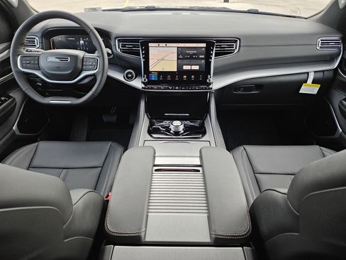 New 2026 Jeep Grand Wagoneer Limited w/ Premium Group II image 15