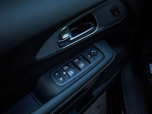 New 2026 Chrysler Pacifica Limited AWD/4WD image 20