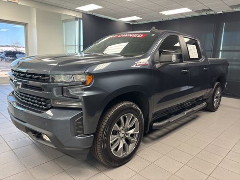 Used 2022 Chevrolet Silverado 1500 RST image 7
