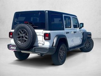 Used 2025 Jeep Wrangler Unlimited Sport AWD/4WD video 2
