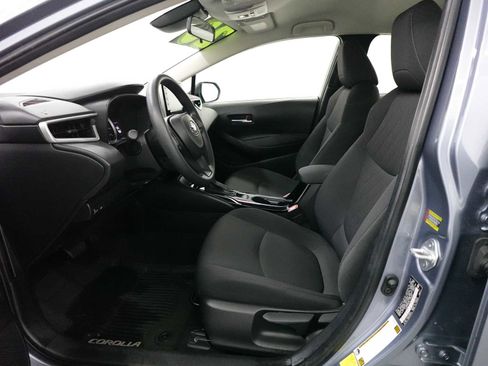 Used 2020 Toyota Corolla LE image 12