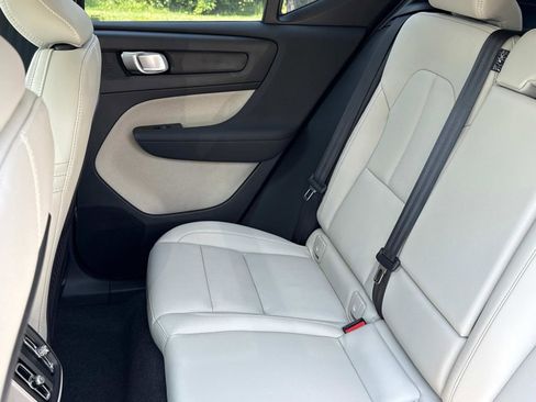 New 2026 Volvo XC40 B5 Ultra w/ Climate Package image 13