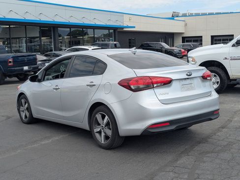 Used 2018 Kia Forte LX w/ LX Popular Package FWD image 7