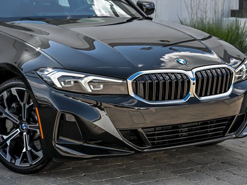 Used 2025 BMW 330i xDrive Sedan AWD/4WD image 2