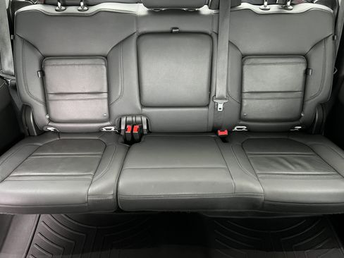Used 2020 GMC Sierra 1500 Denali w/ Denali Ultimate Package AWD/4WD image 16