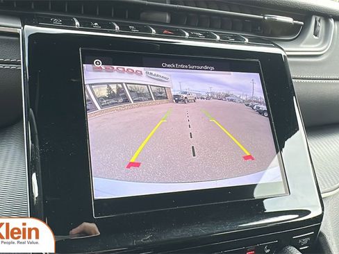 Used 2024 Jeep Grand Cherokee L Altitude image 21